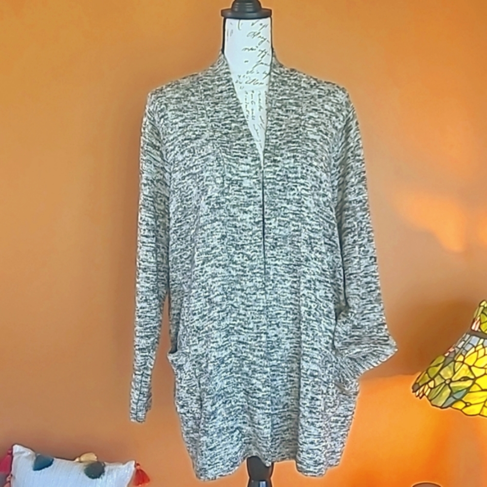 ARCHITECT WOMAN Open Cardi 1X